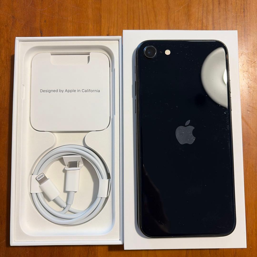 iPhone SE3 128GB ブラック バッテリー84% SIMフリー