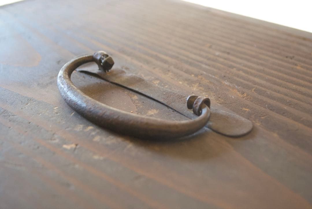 ごちそうが映える朱色が美しい割合箱。 上質輪島塗のわりご10客