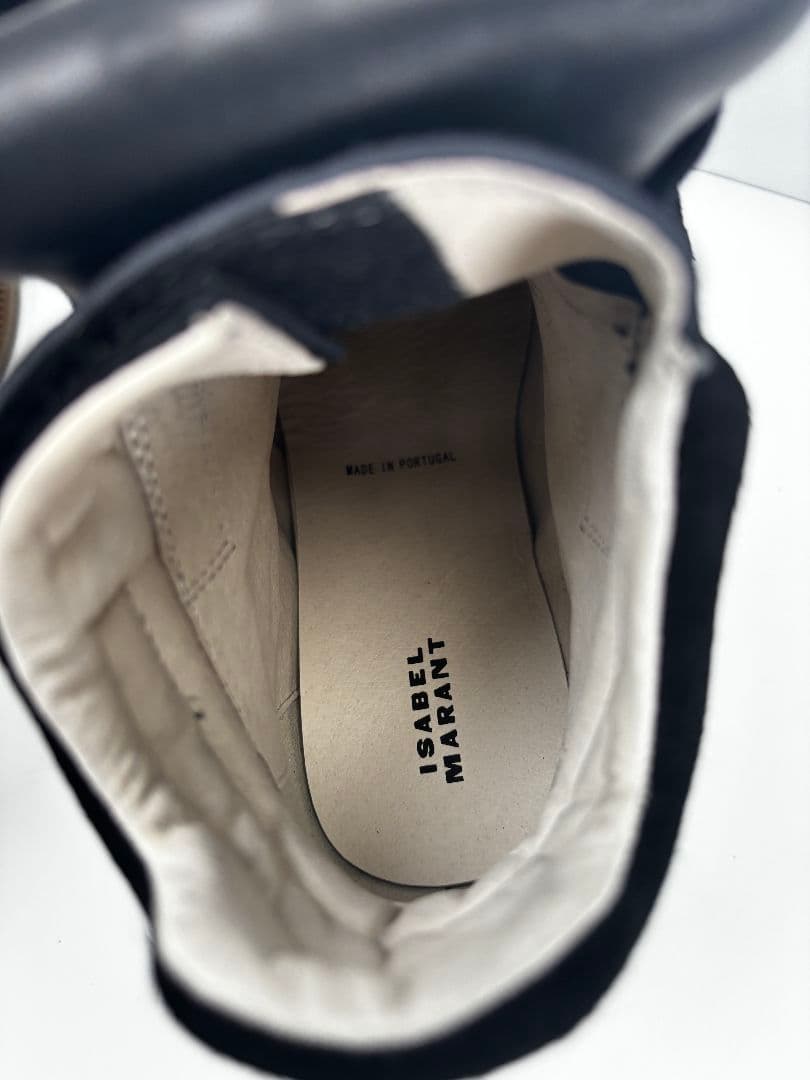 はるかページISABEL MARANT ブラック スエード スニーカー