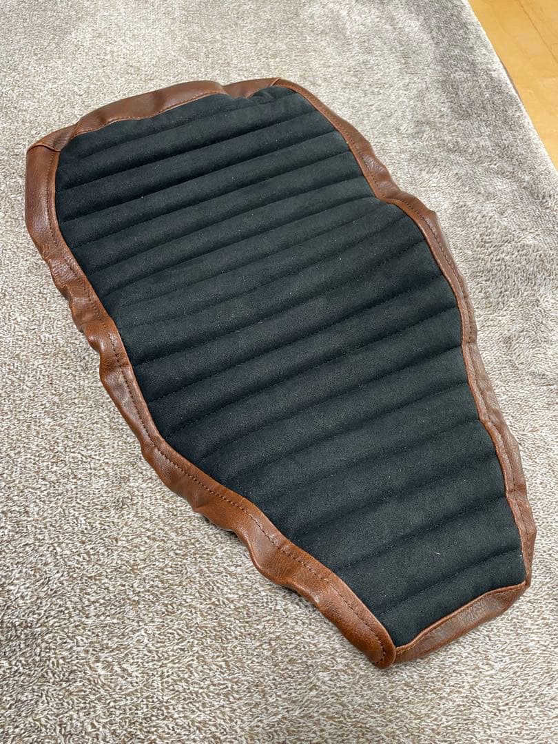 ハスクバーナスバルトピレン用LUIMOTOシートカバー(ビンテージブラウン)