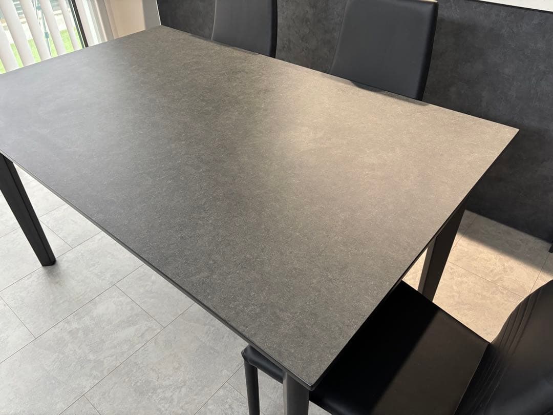 ダイニングテーブル幅1400mm