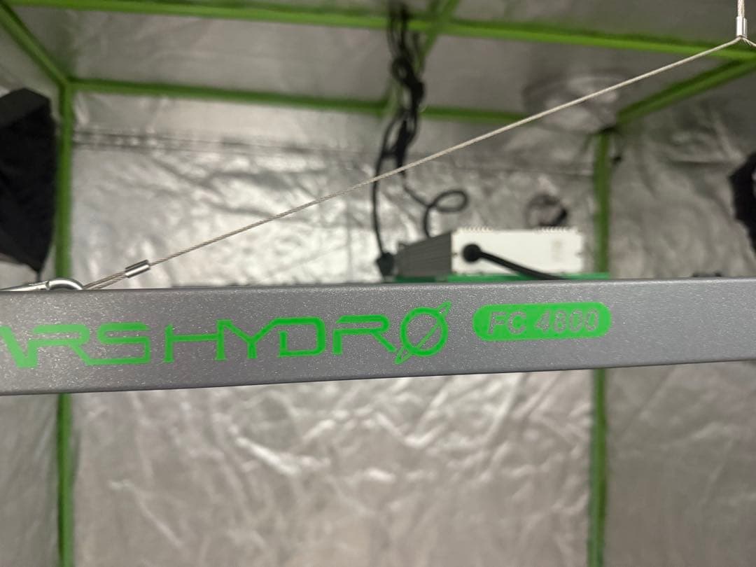 MARSHYDRO FC-4800 EVO LEDグロウライト　2台