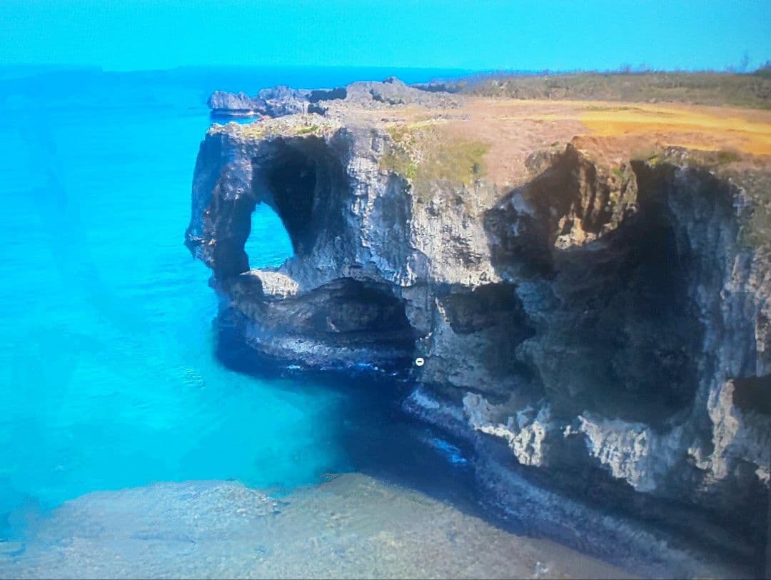 沖縄の万座毛海岸
