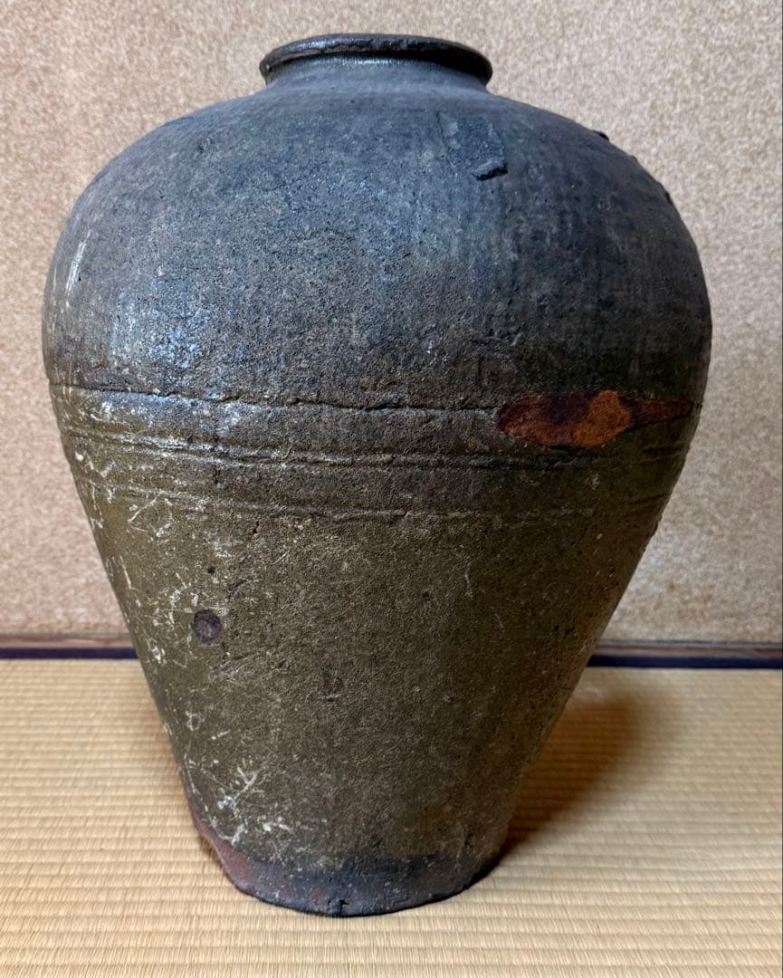 黒色 陶器 花瓶 高さ46cm