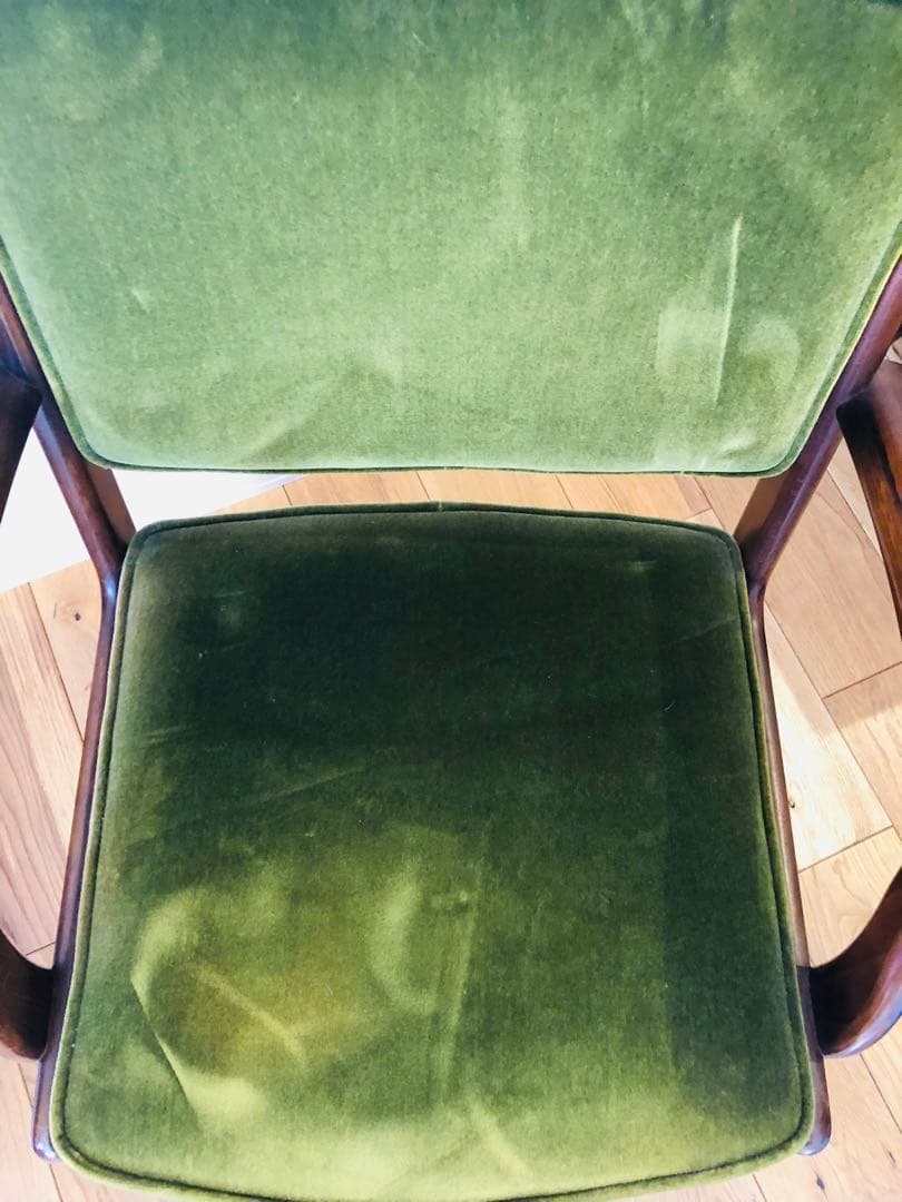 カリモク　ビンテージ　アンティーク　グリーンベルベット回転式デスクチェア