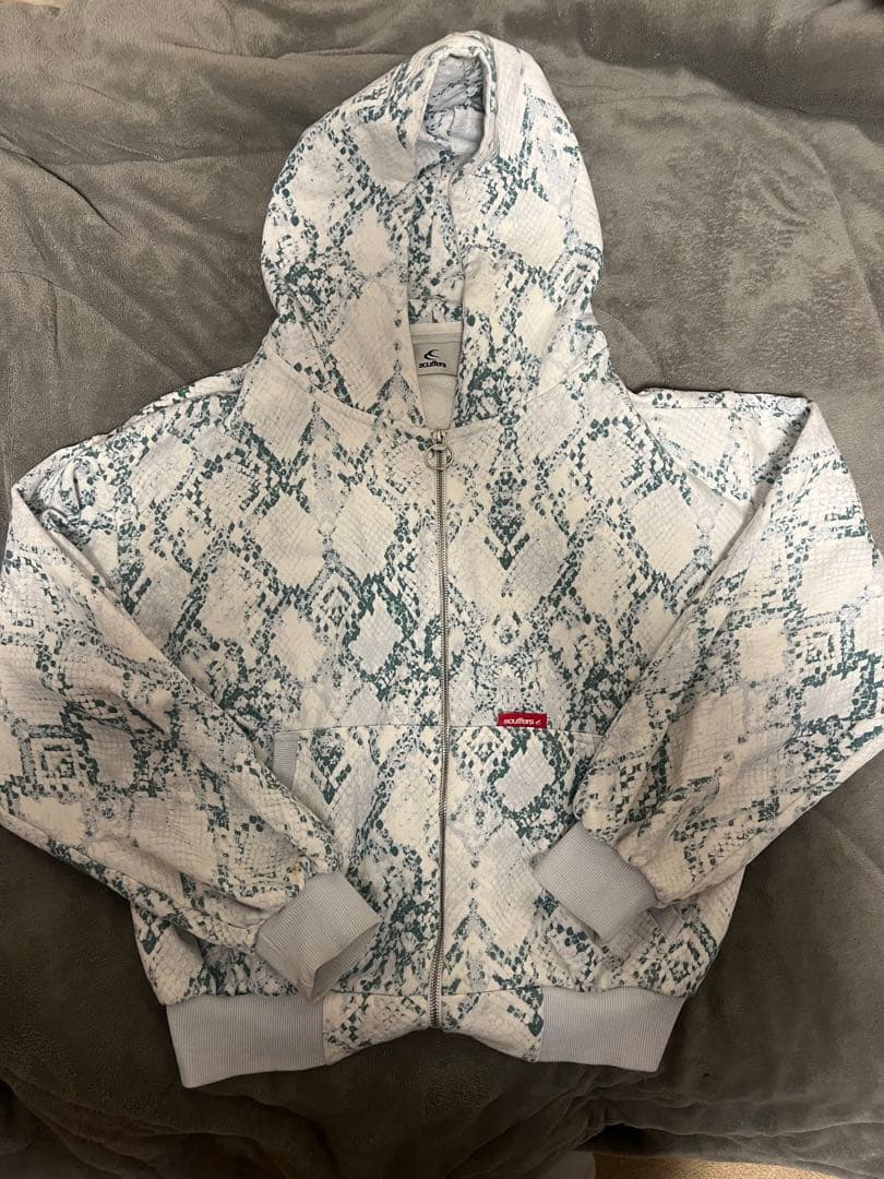 Scuffers ヘビ柄 ジップアップパーカー S