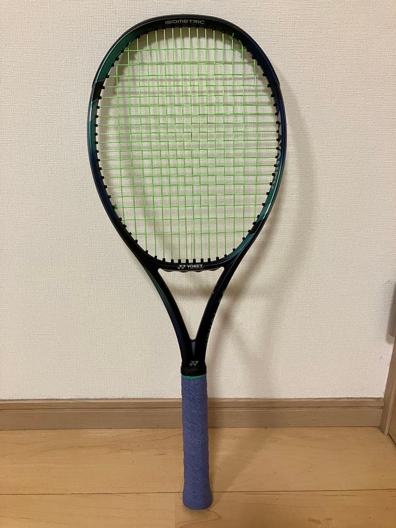 YONEX イーゾーン98　ezone98 2022