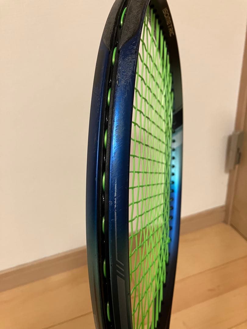 YONEX イーゾーン98　ezone98 2022