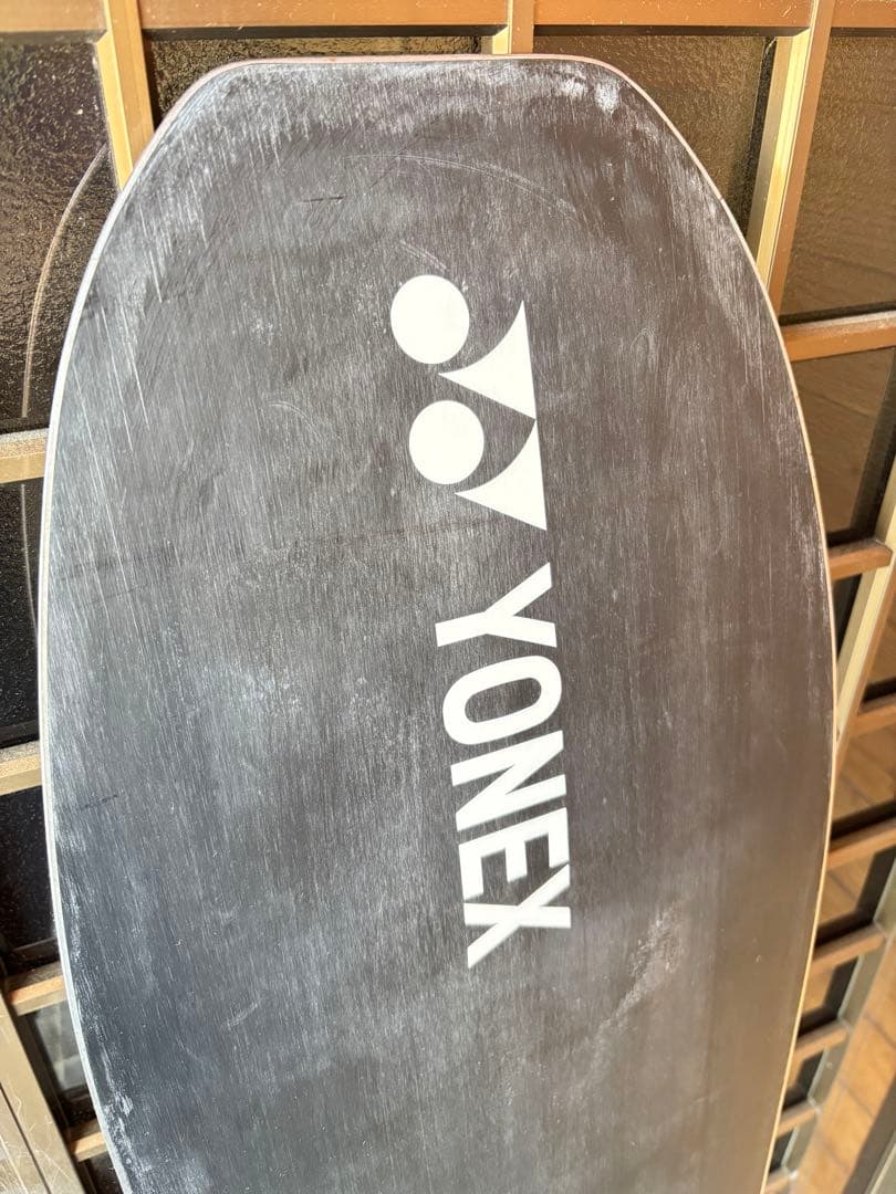 【美品】YONEX luvarth スノーボード　154cm