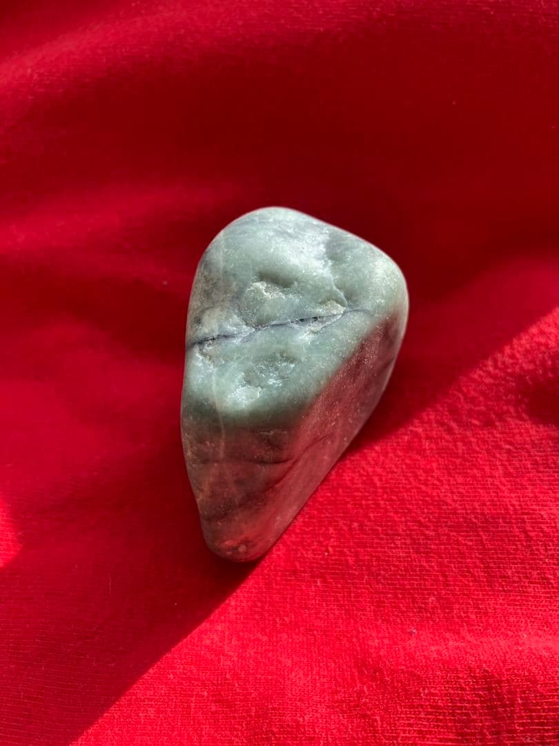 糸魚川翡翠　原石4点セット