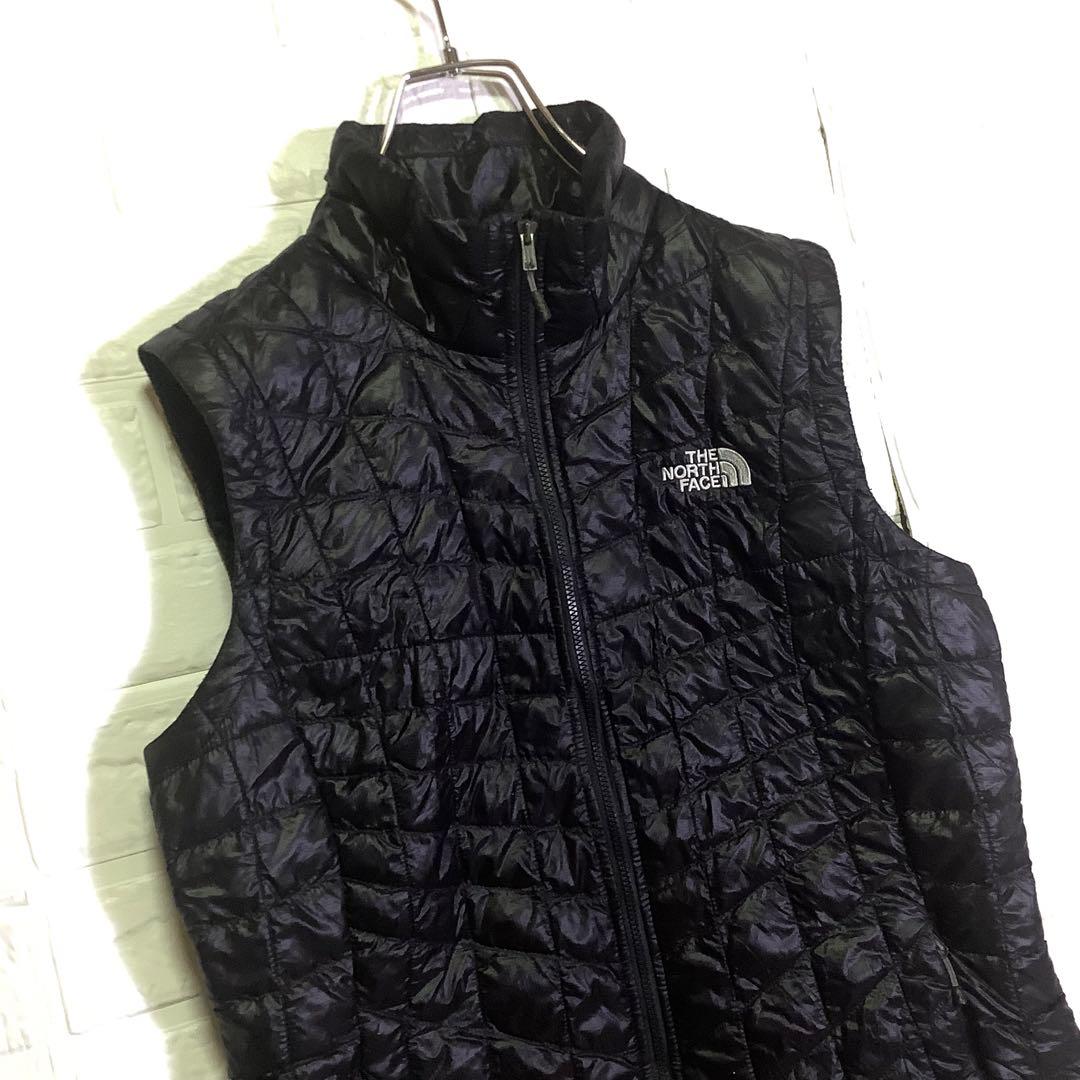 美品 ノースフェイス 中綿ベスト THERMOBALL 刺繍ロゴ ブラック 黒L