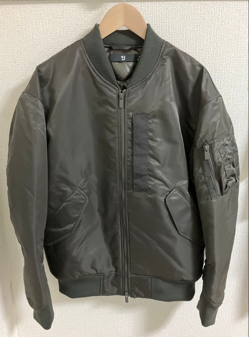 ユニクロ＋J ハイブリッドダウンオーバーサイズMA-1 グレー M (復刻版)
