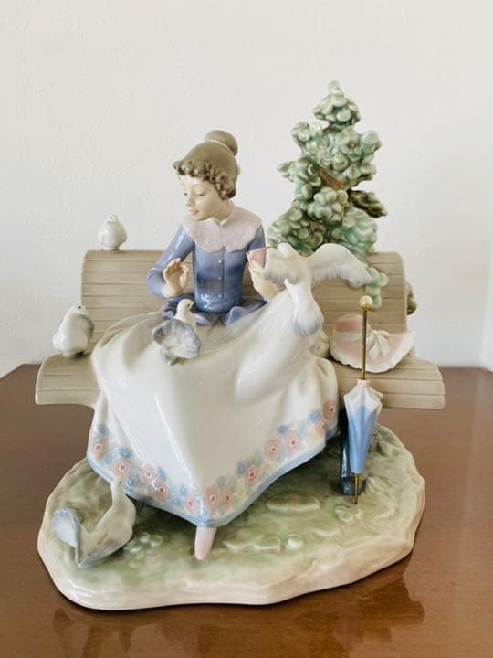 Lladro リアドロ　置物　飾り物　陶器　人形　価格交渉可