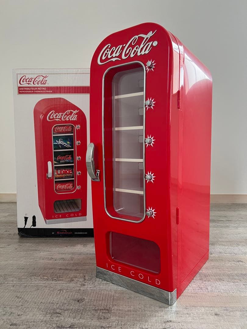 ※よっしー※コカ・コーラ自販機型 冷蔵庫