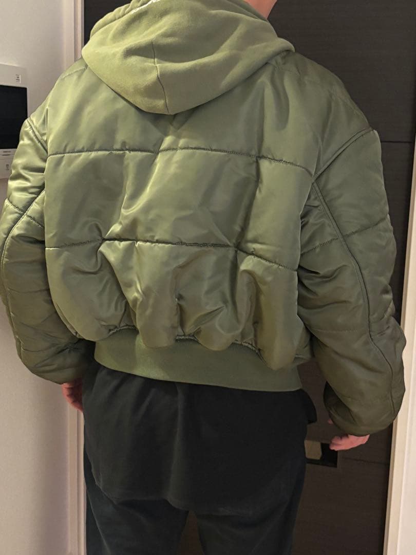 最終値下げです！VETEMENTS リバーシブルMA-1 ボンバージャケット