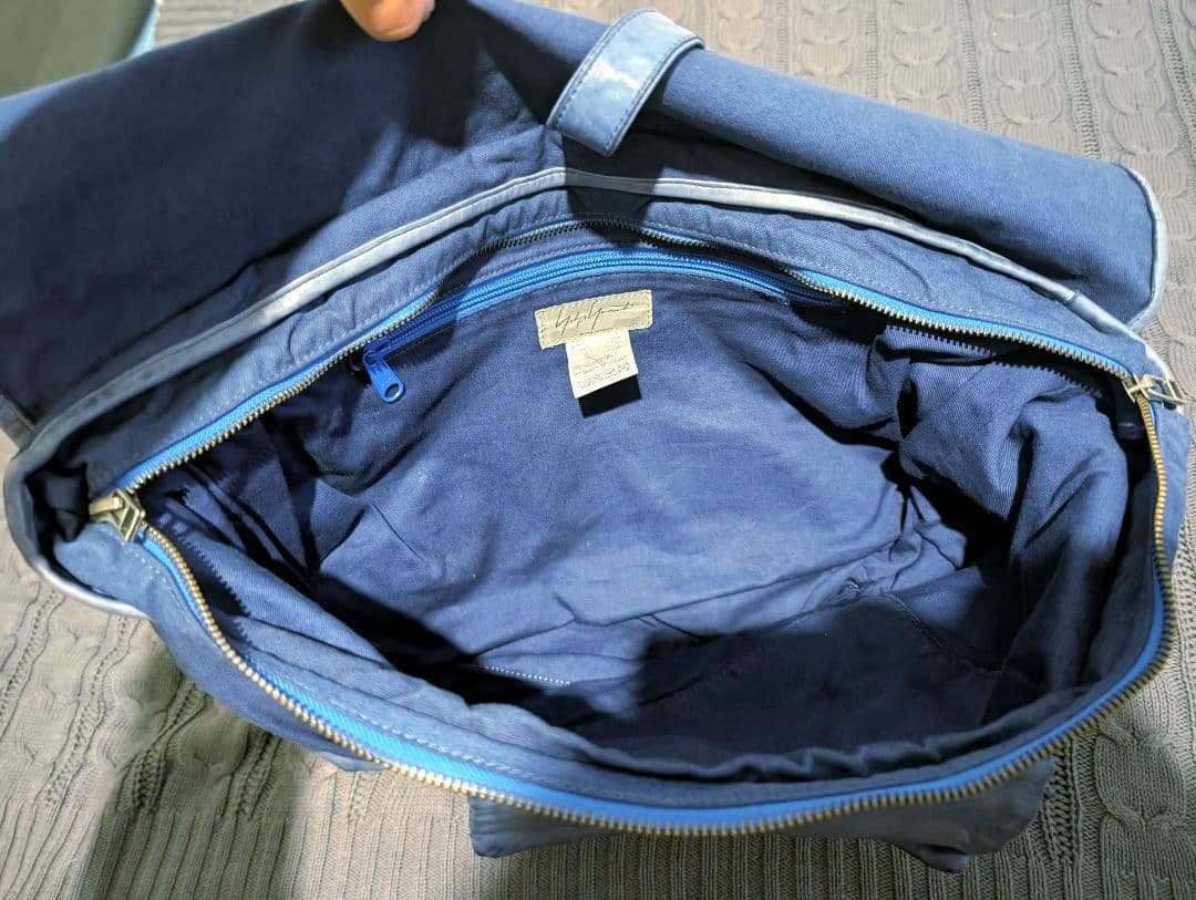 希少Yohji Yamamoto ヨウジヤマモト メッセンジャーショルダーバッグ