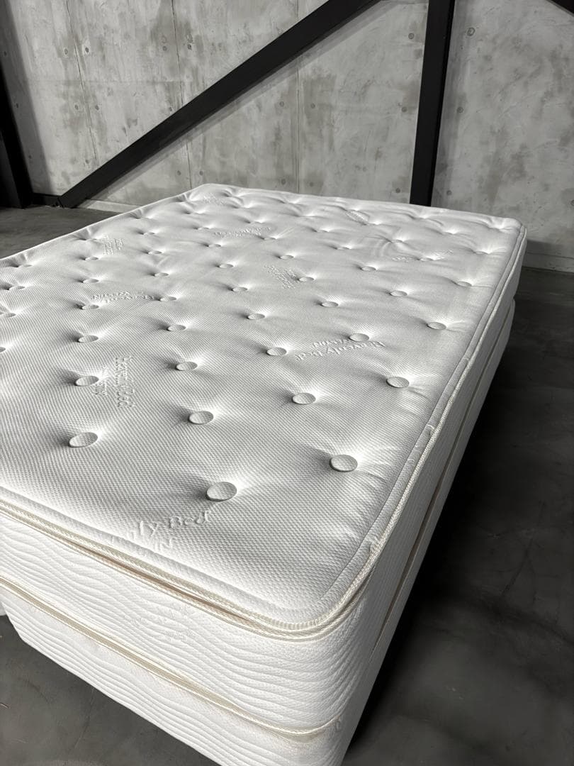 ホテル仕様 Westin Heavenly Bed クイーンサイズ