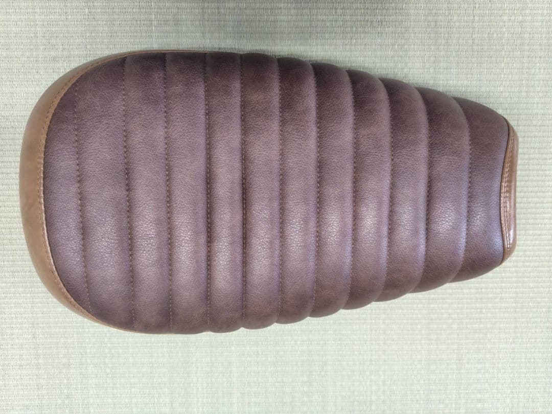 トライアンフ　ストリートスクランブラー