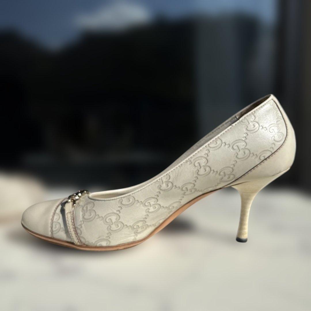 GUCCI シマレザー　ＧＧロゴ　パンプス　シューズ　ヒール　グッチ　スニーカー