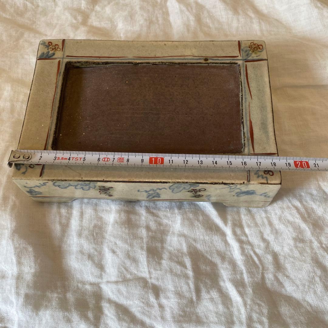 全日根 さん　硯　すずり　茶盤　置物　花柄　陶器