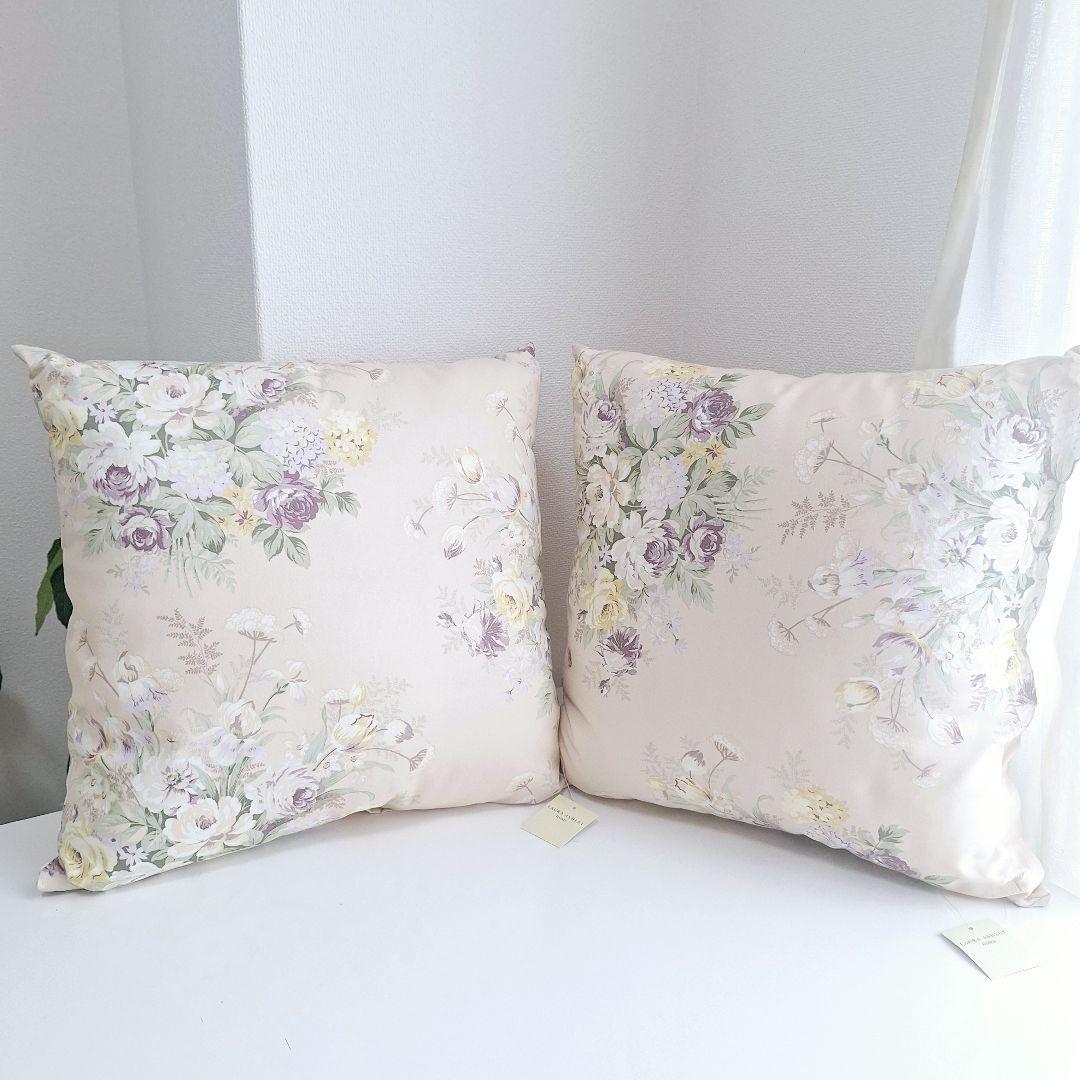 [新品/タグ付き]♡LAURA ASHLEY♡ クッション&シートクッション4品