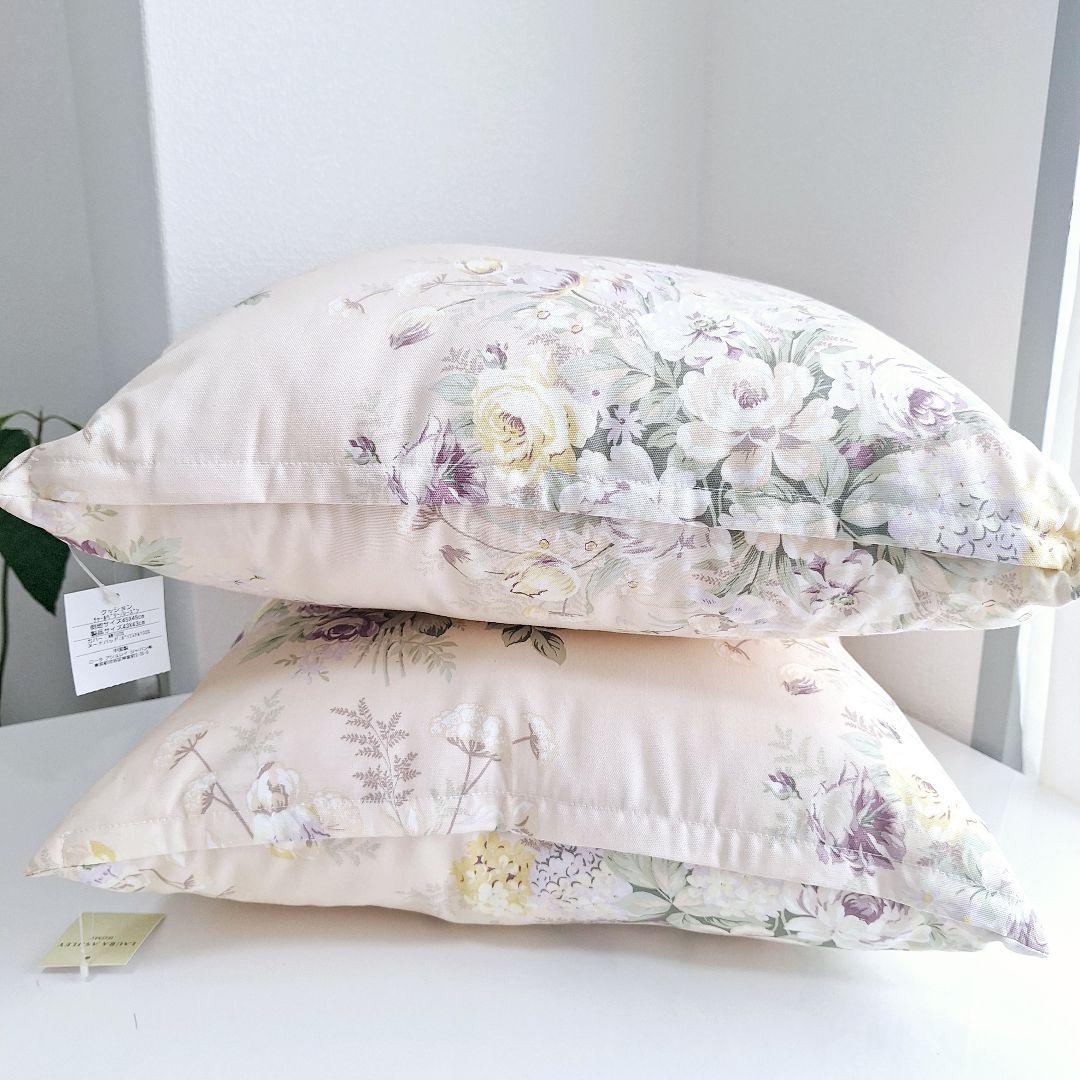 [新品/タグ付き]♡LAURA ASHLEY♡ クッション&シートクッション4品