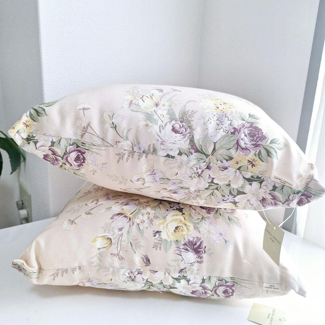 [新品/タグ付き]♡LAURA ASHLEY♡ クッション&シートクッション4品