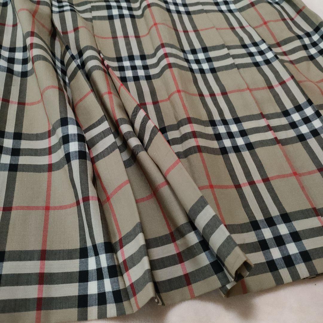 バーバリー　スカート 　プリーツ　大きめサイズ15号　美品