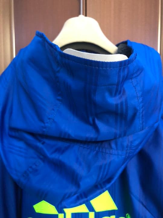 adidas ベンチコート