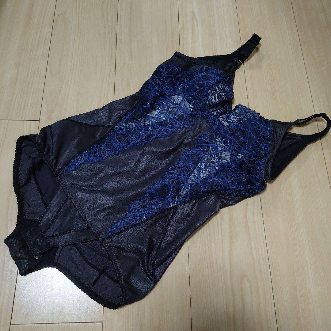 MARUKO カーヴィシャス カレス　フルカップボディスーツ　A80 LL