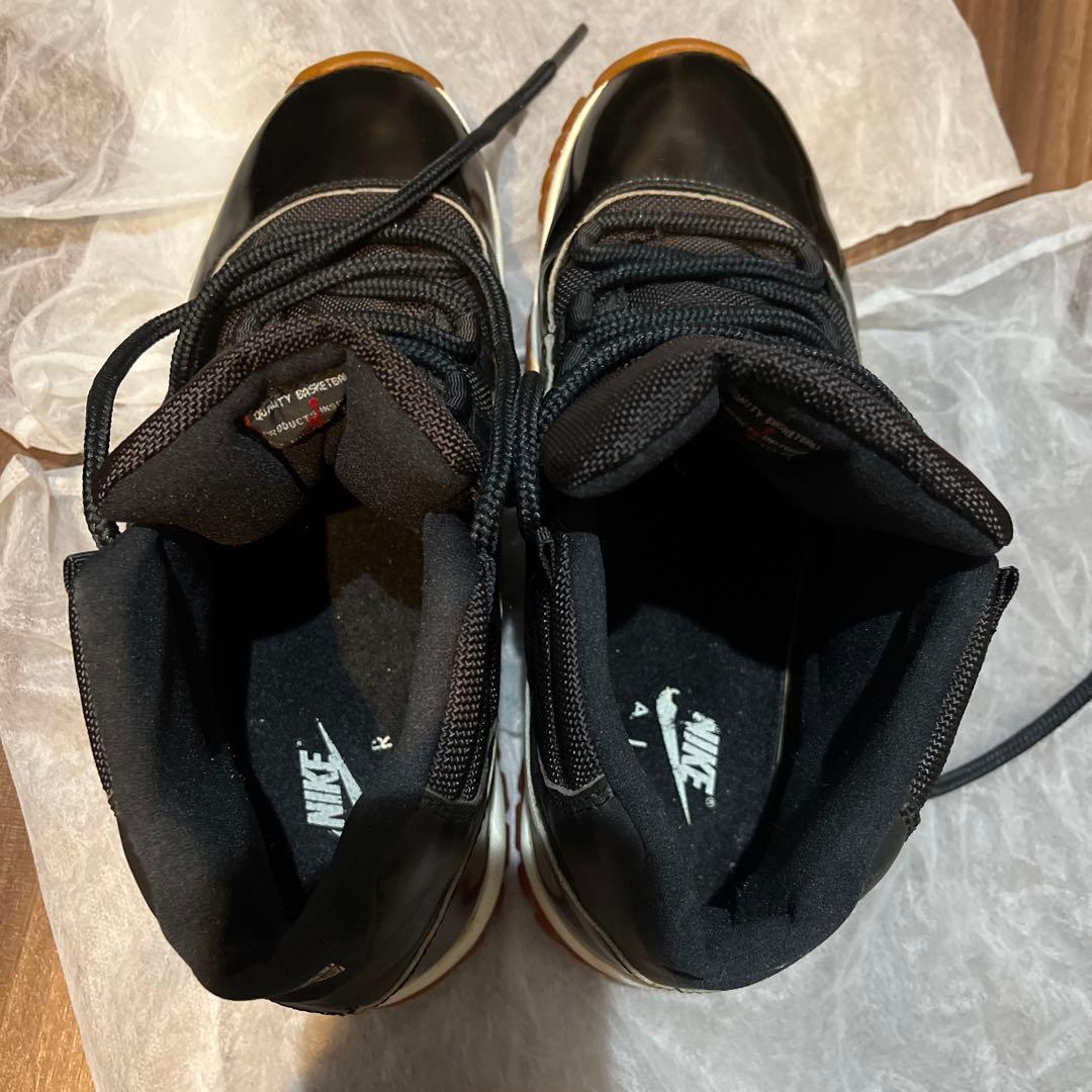 NIKEエアジョーダン11 ブレッドカラー　オリジナル　1996年購入