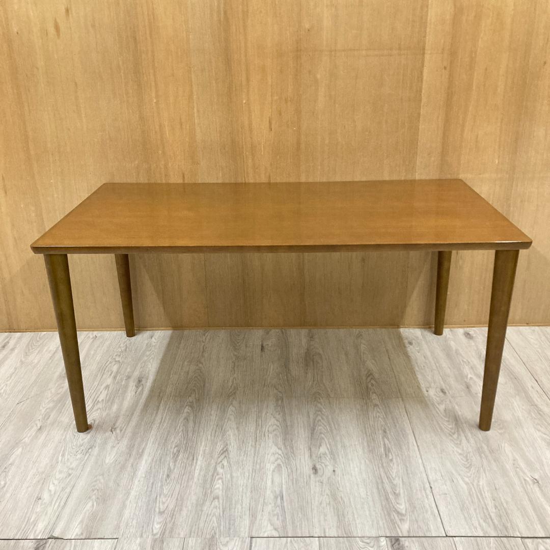 カリモク60＋　ダイニングテーブル　ロクマルプラス