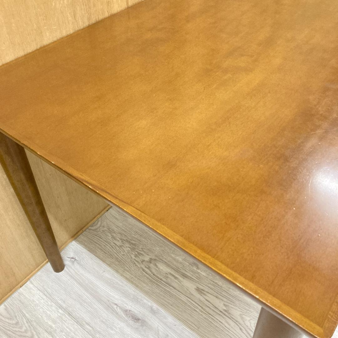 カリモク60＋　ダイニングテーブル　ロクマルプラス