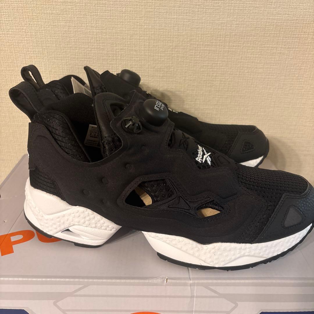 【人気定番モデル】リーボック インスタポンプフューリー GX9433 黒 27