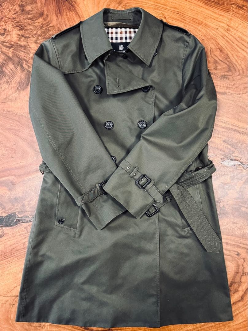 Aquascutum アクアスキュータム　ショート トレンチコート