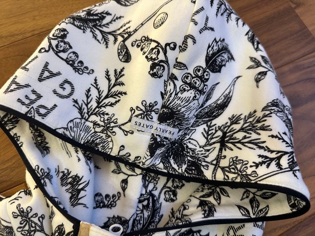 パーリーゲイツ　花柄ジップパーカー　フーディ　サイズ１　ホワイト　レディース