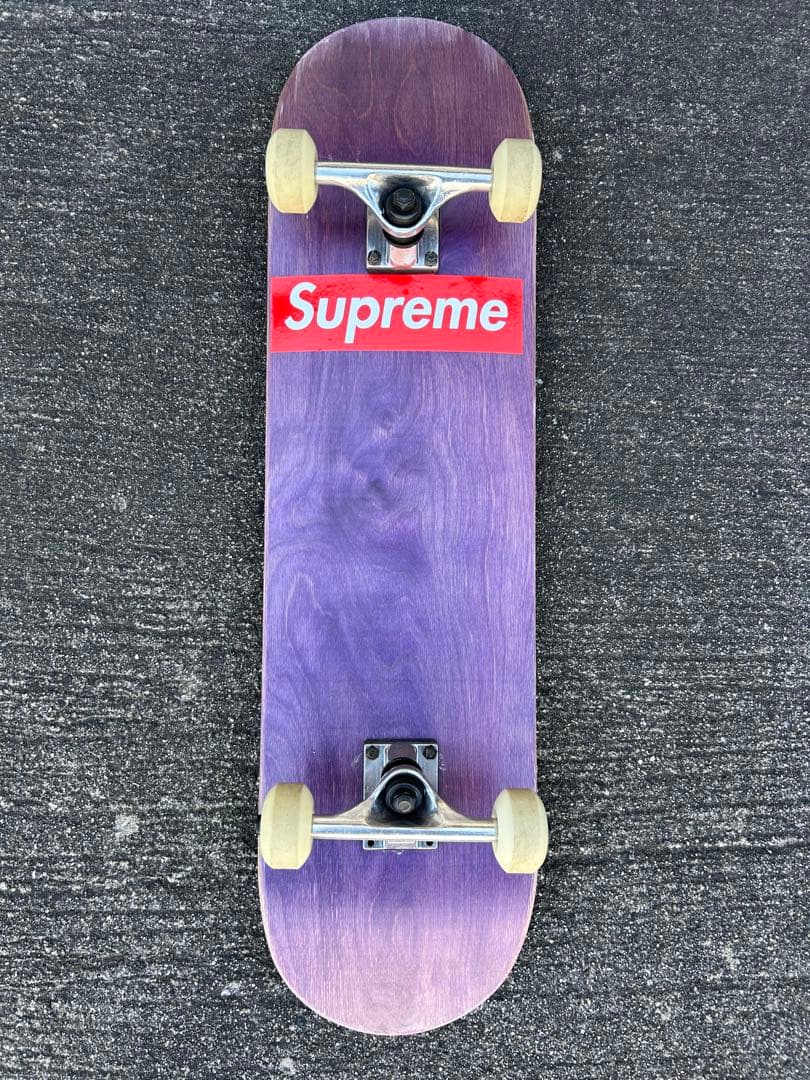 チ*侍様 Supreme ステッカー紫 コンプリートスケートボード 8.0