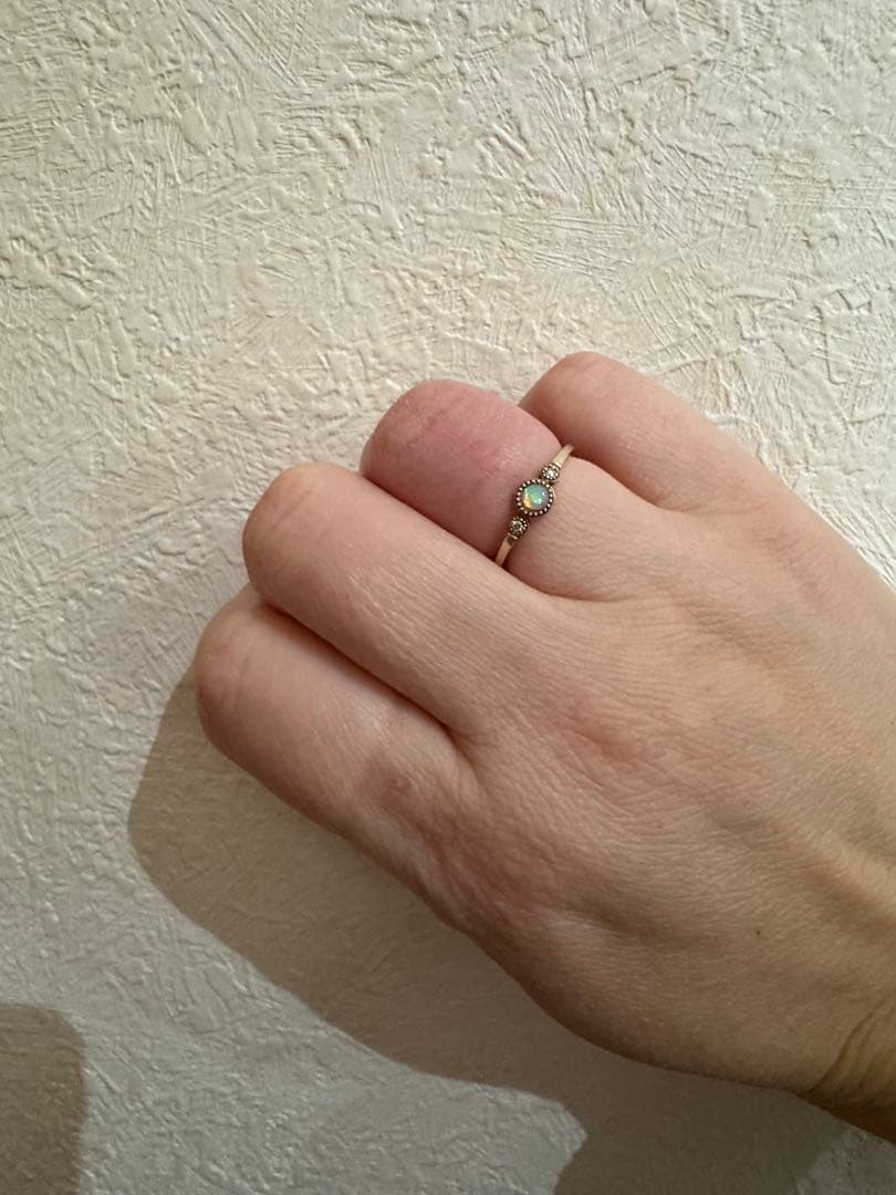 オデュース4℃ オパールダイヤモンドリング　9号