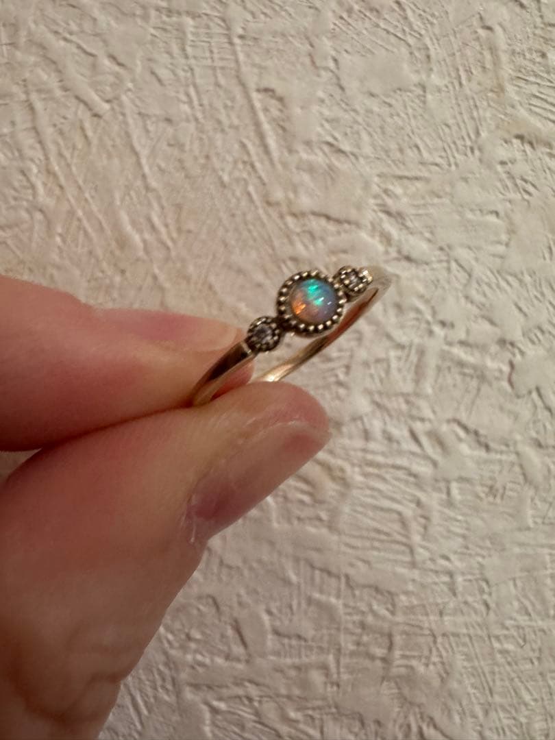 オデュース4℃ オパールダイヤモンドリング　9号