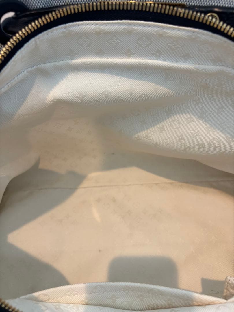 ルイヴィトン トラベラー アーティクル ダ ヴォワヤージュ