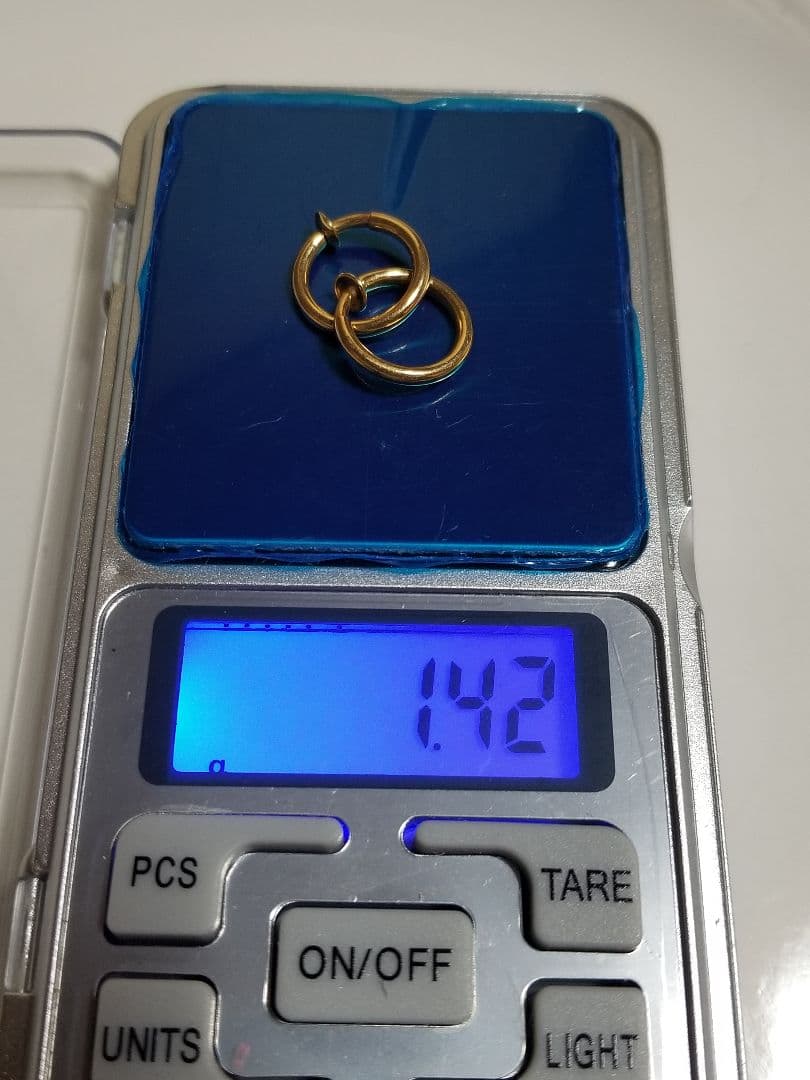 ク*ー様 中古18Kゴールドリングとイヤリングネックレス、4.61グラム