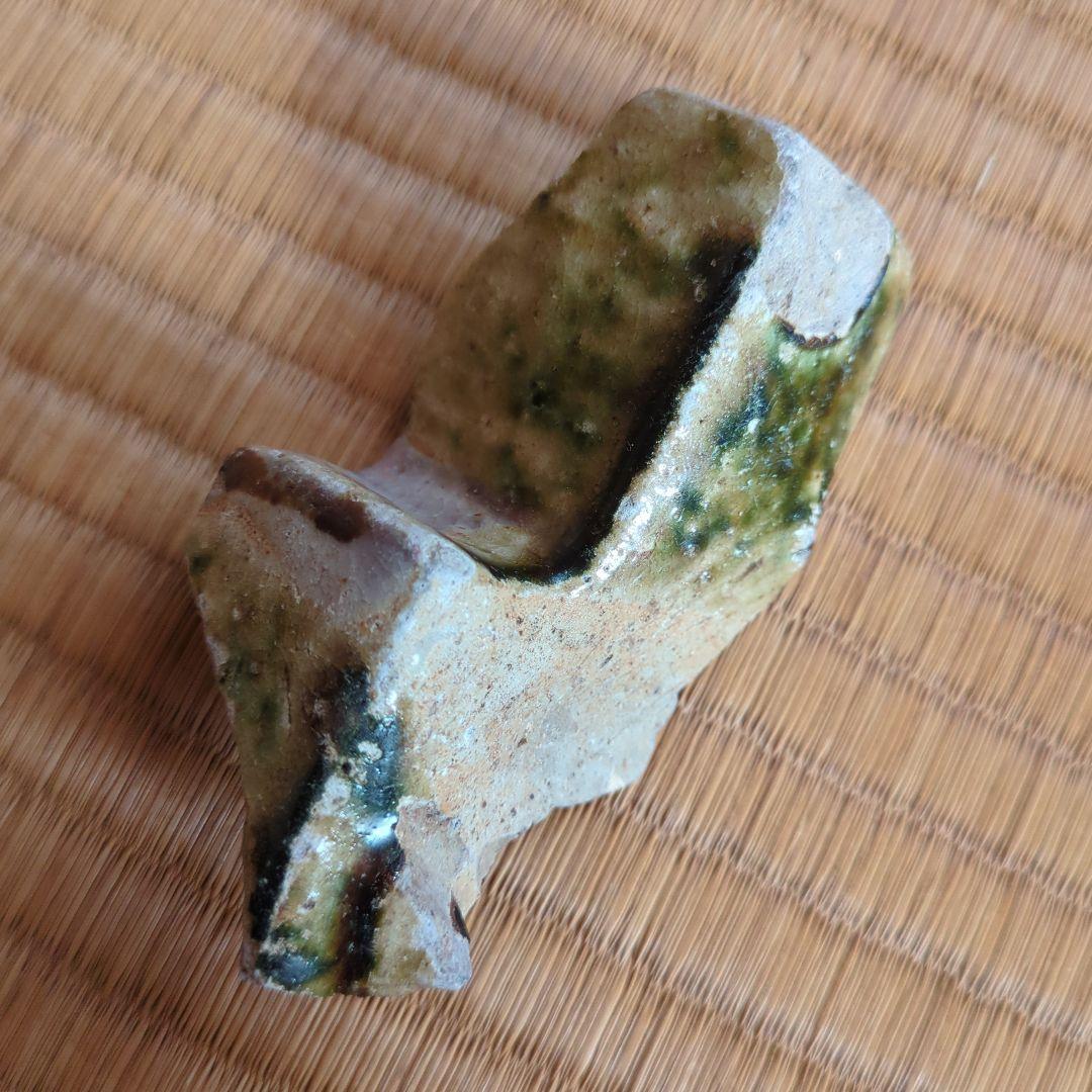 陶器 不規則な形 緑 黒 茶色　織部焼　織部　向附　陶片　骨董品　古美術