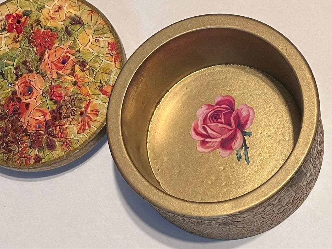 ミハエルネグリン　小物入れ　アンティーク　箱付き