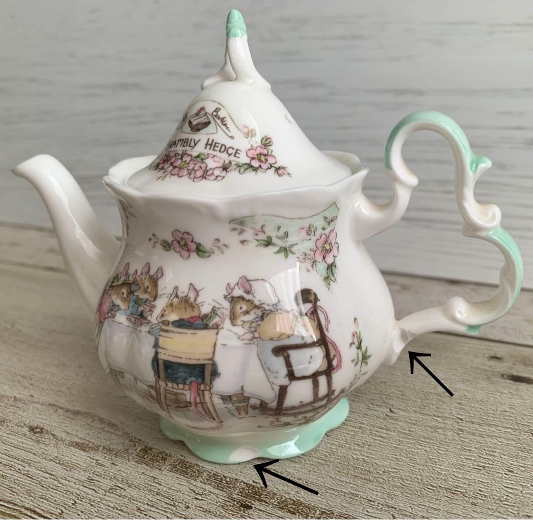 ブランブリーヘッジ ミニチュア ティーセット ロイヤルドルトン