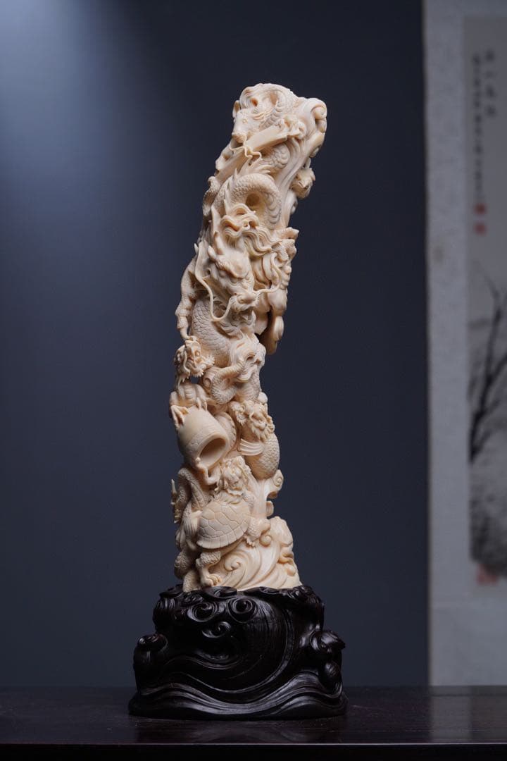 天然マンモス牙美しい手作り彫刻竜生九子 置物