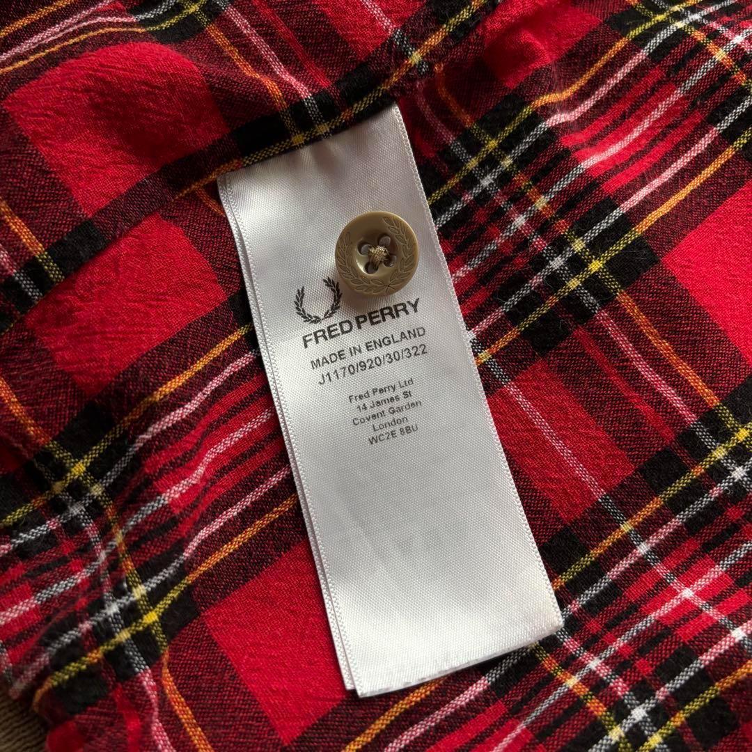 イングランド製　フレッドペリー スウィングトップ　サイズ42　刺繍ロゴ　ベージュ