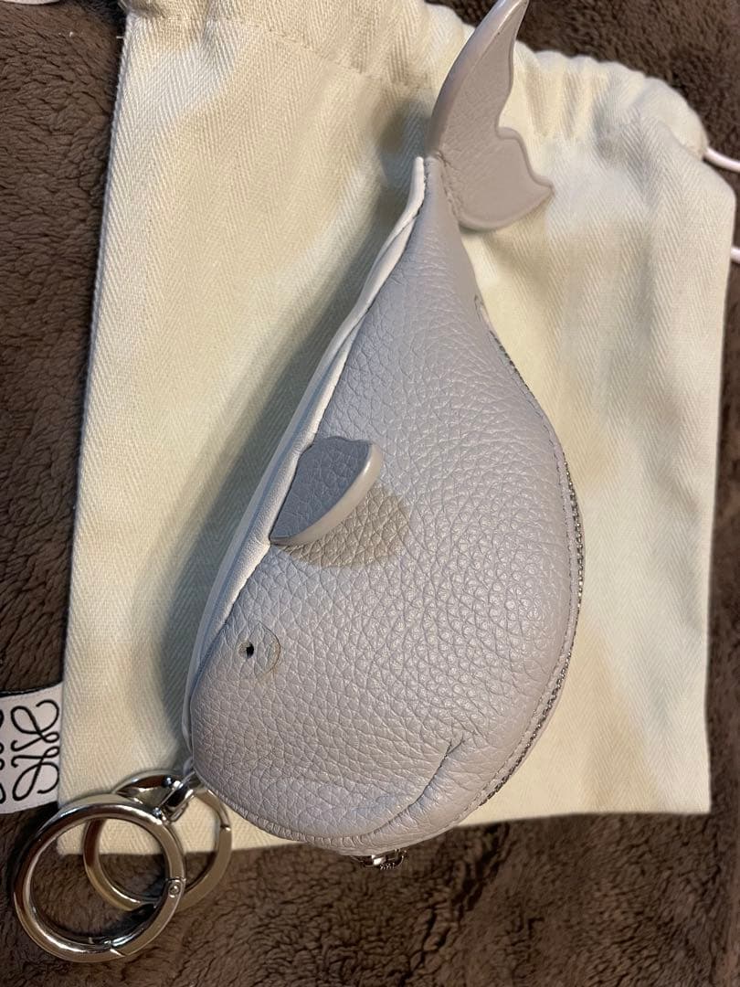 ロエベ　クジラキーホルダー