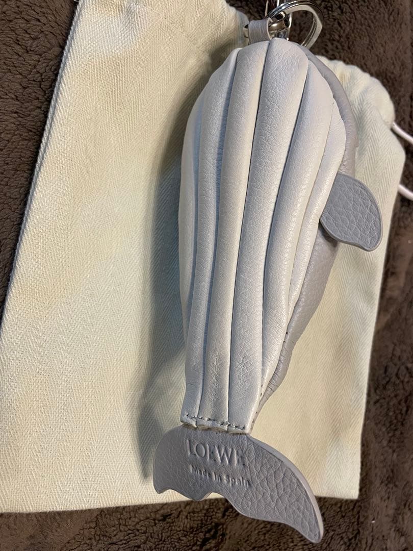 ロエベ　クジラキーホルダー