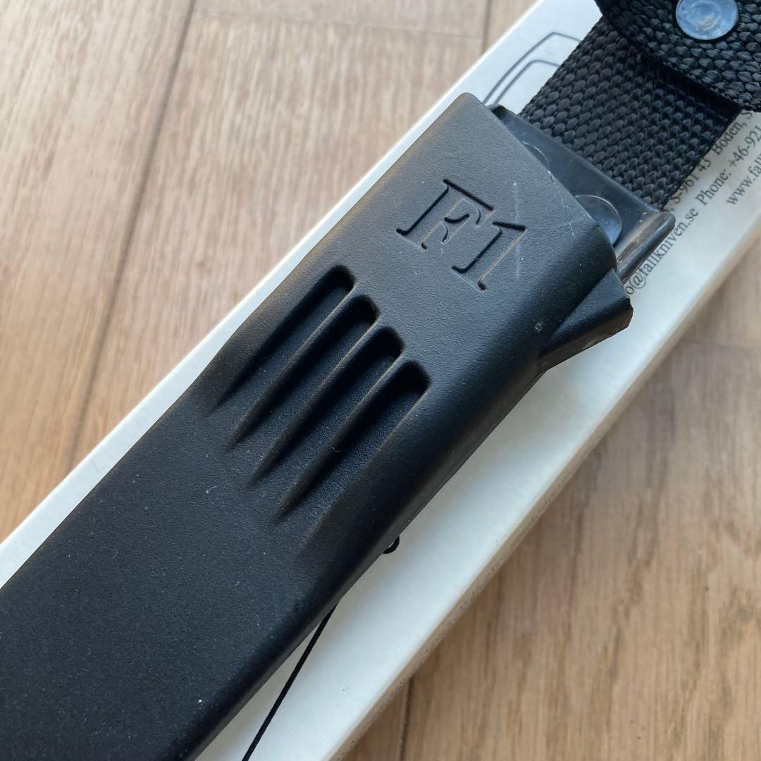 ファルクニーベン F1 パイロットサバイバルナイフ