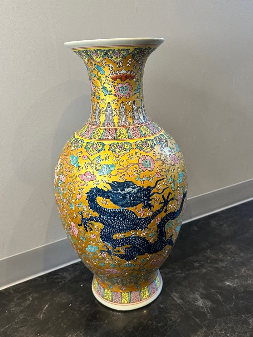 中国 清朝 大清乾隆年製 金彩 双龍文 大花瓶 骨董品 コレクション